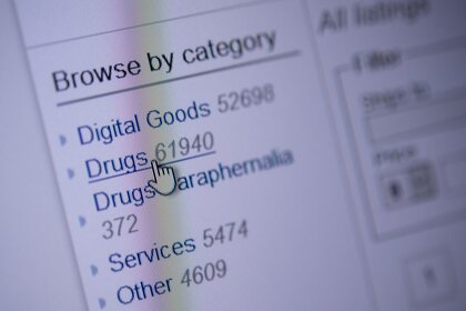 buy drugs on darknet